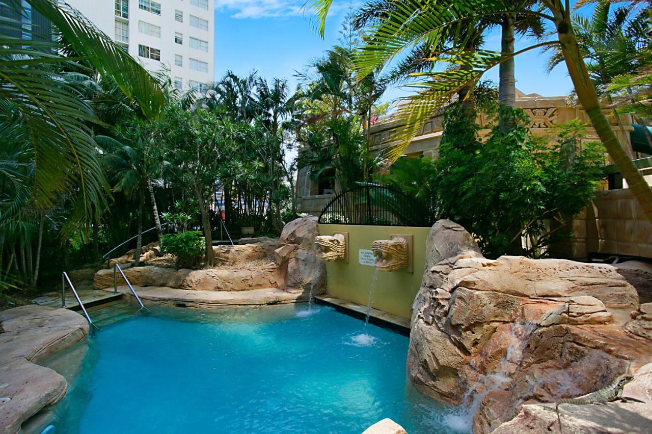 Sun City Resort Managed By Gchs Gold Coast Exterior photo