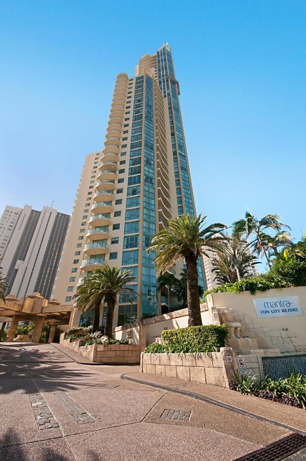 Sun City Resort Managed By Gchs Gold Coast Exterior photo